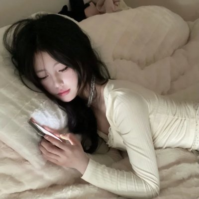 小镇幽浮
